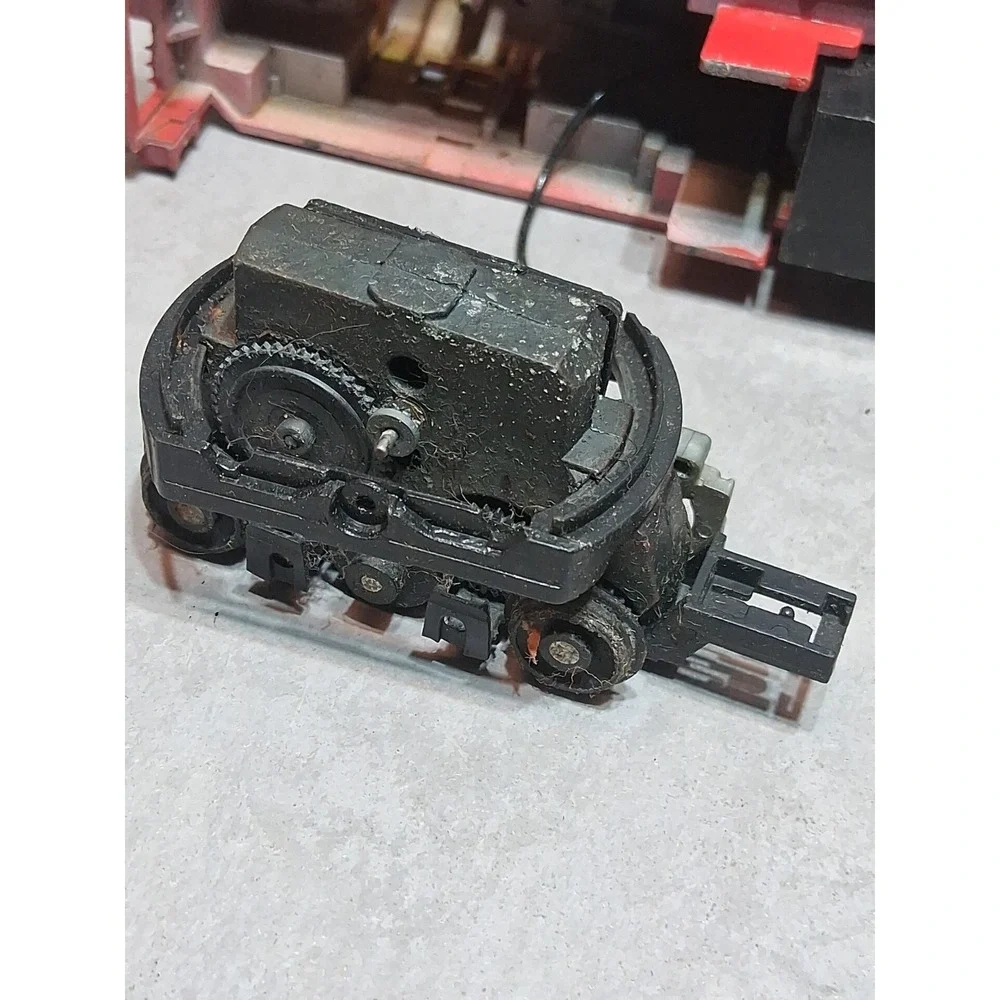 VTG TYCO Rock Island Diesel Engine Locomotive HO Electric Model Train Untested